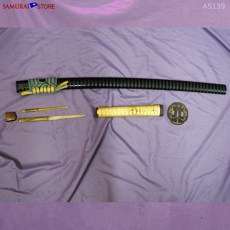 A5139 Pair of antique Daisho Katana & Wakizashi w/ NBTHK Hozon certificates