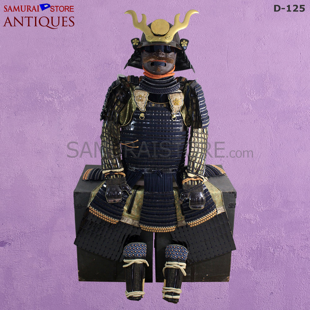 D125 Antique Samurai Armor Edo period w/ higher grade