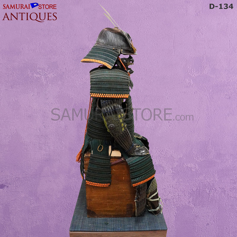 D134 Antique suit of armor Edo Period w/ Certificate