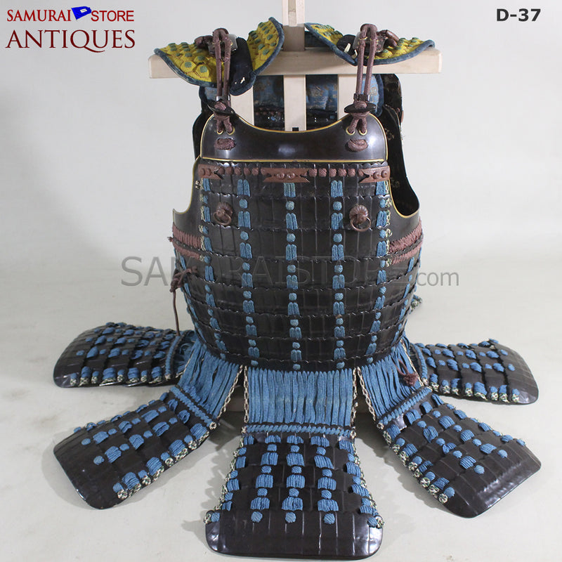 D37 Antique Armor and MYOCHIN Kabuto Edo Period w/ Certificate