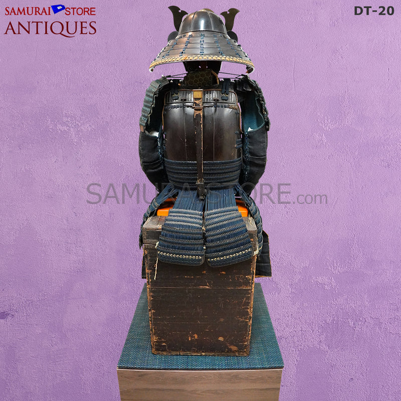 DT20 Antique Suit of Armor Tatehagi cuirass from Edo Period