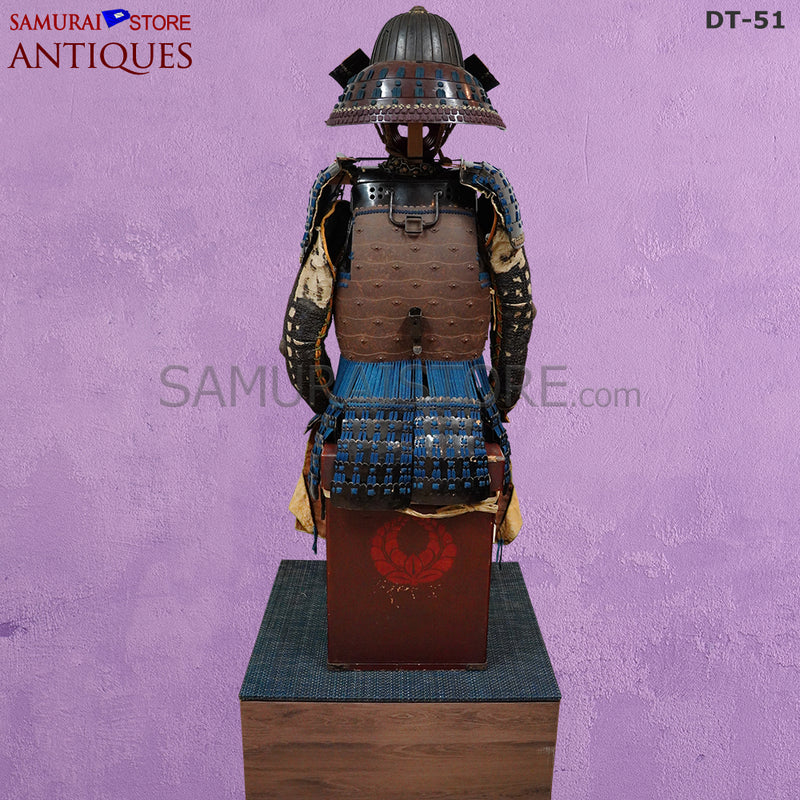 DT51 Antique Samurai Armor Edo period w/ 32 spliced-great helmet