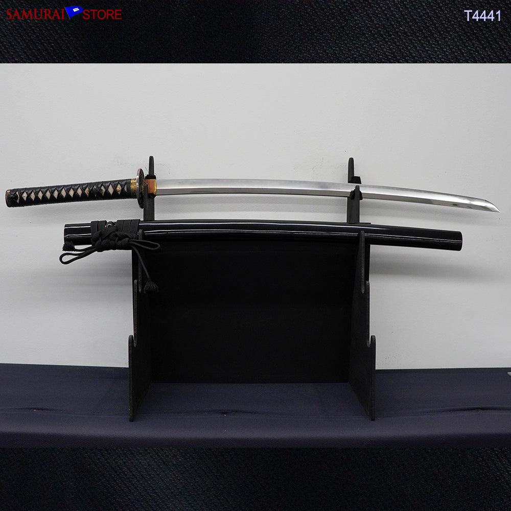 T4441 Katana sword KANEMOTO - Antique NBTHK certificated Muromachi