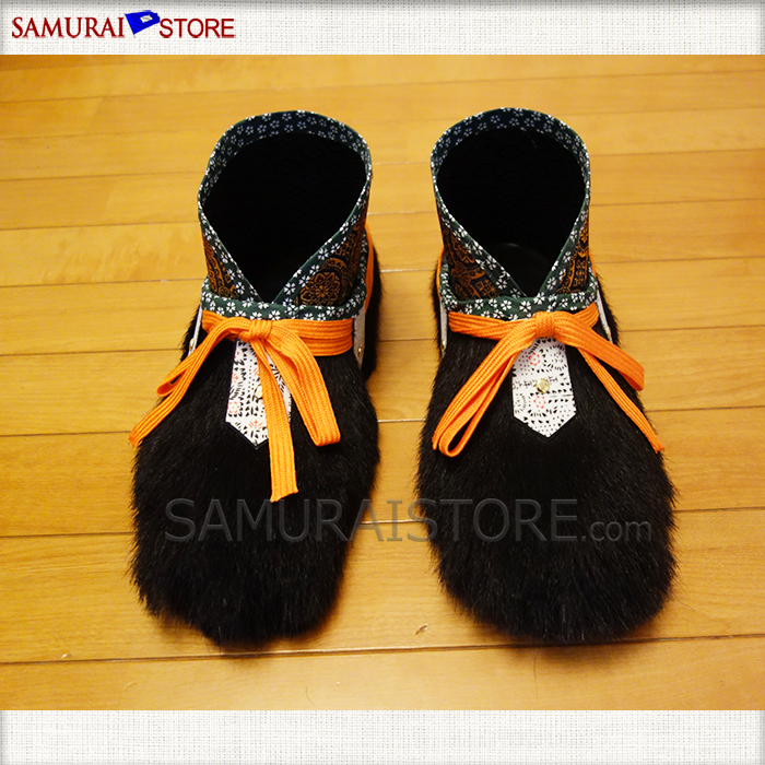 KEGUTSU Fur Shoes (Wearable) | SAMURAI STORE